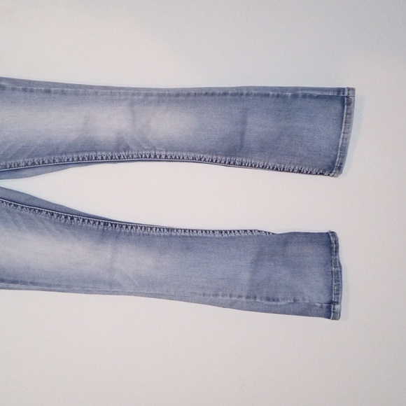 TRUE LUCK Jeans - Decorative Pockets 4 - Picture 3 of 13